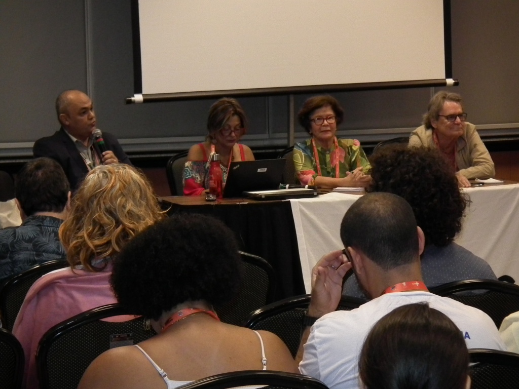 Leia mais: Delegação do Rio de Janeiro leva importantes propostas para 5ª Conferência Nacional de Saúde Mental